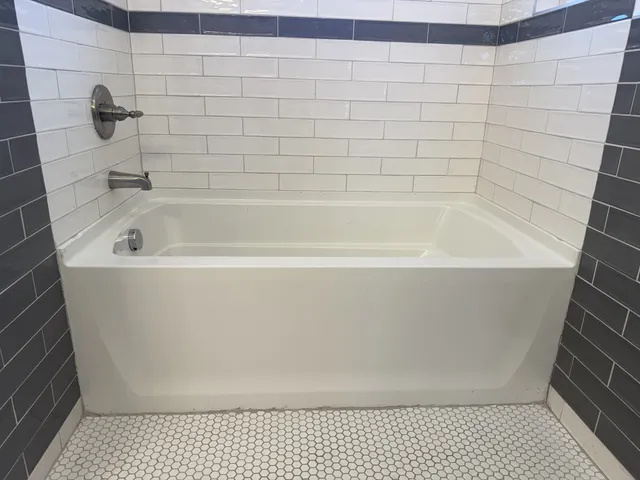 a bathroom with a bathtub