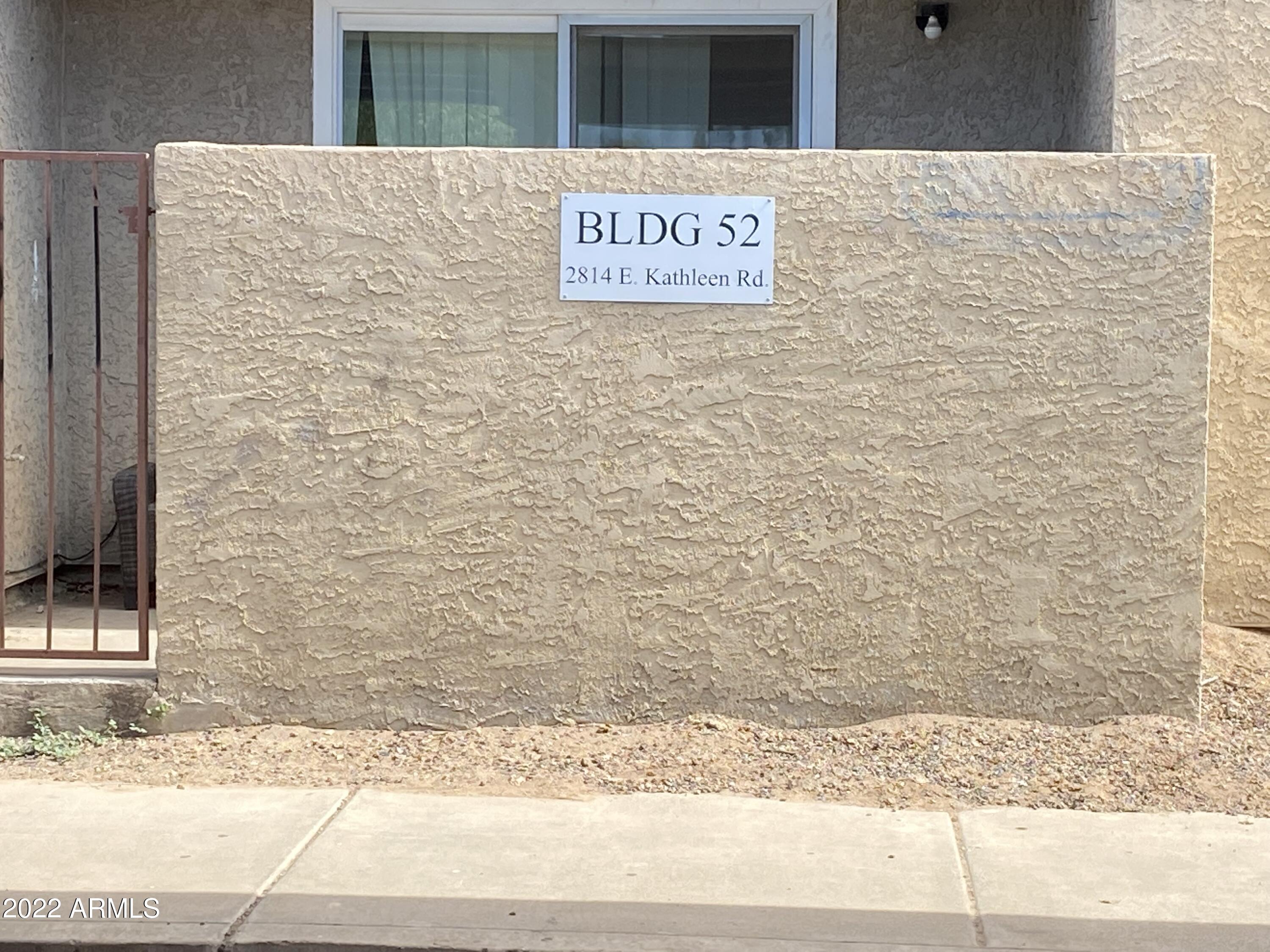 2814 East Kathleen Road Phoenix, AZ 85032 - Photo 2 of 5 IMG_1199