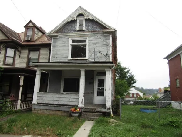 $59,900 | 223 Second Street North, Jeannette, PA 15644