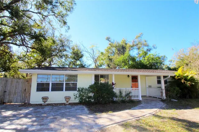 $389,000 | 2696 Loma Linda Street, Sarasota, FL 34239
