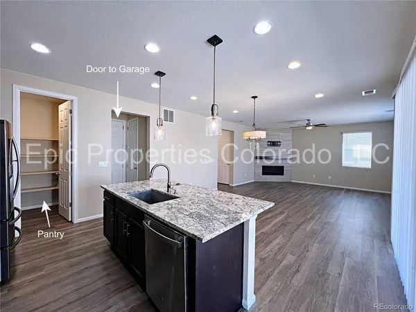 $3,350 | 24231 East 40th Avenue, Aurora, CO 80019