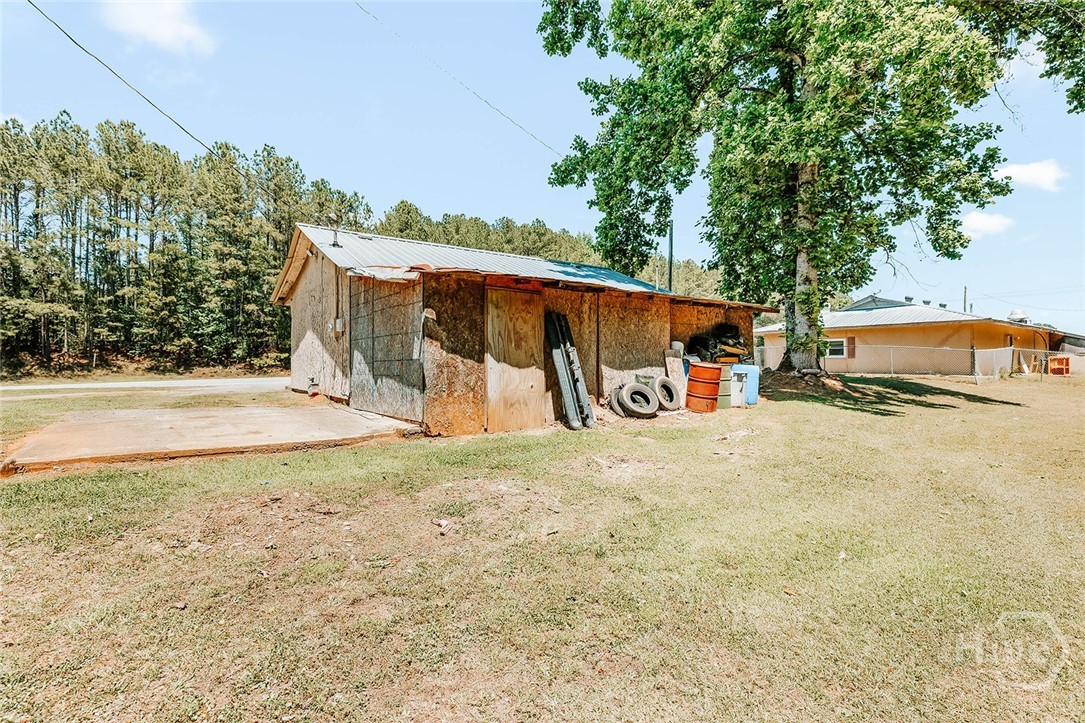 1429 Athens Road Crawford, GA 30630 - Photo 13 of 34