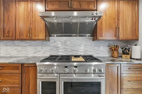 $899,000 | 1217 Willow Way, Noblesville, IN 46062