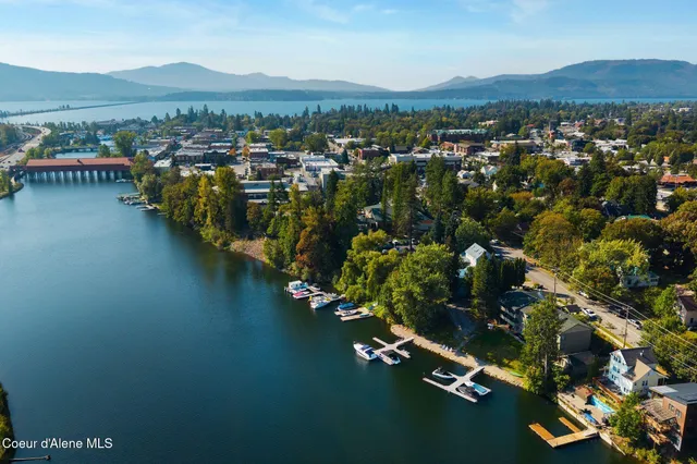 $529,999 | 720 North 3rd Avenue, Unit 9, Sandpoint, ID 83864