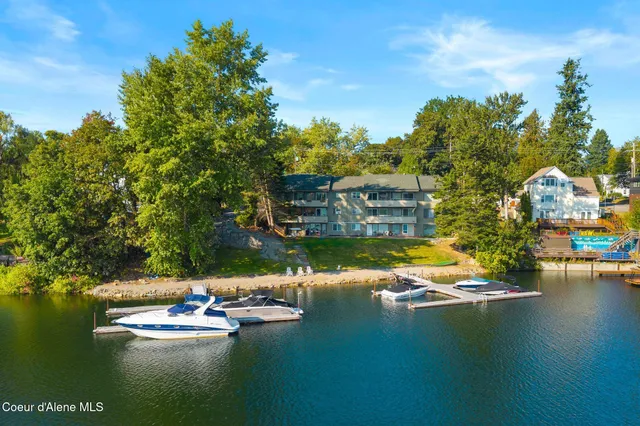 $529,999 | 720 North 3rd Avenue, Unit 9, Sandpoint, ID 83864