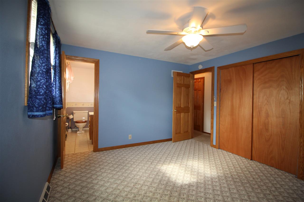 1457 Lourdes Road Metamora, IL 61548 - Photo 18 of 36