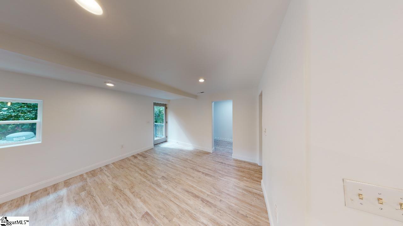 8 Vehorn Street Inman, SC 29349 - Photo 10 of 32