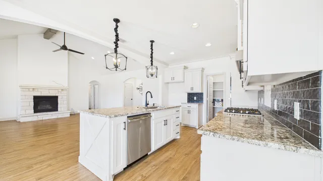 $449,500 | 3919 126th Street, Lubbock, TX 79423