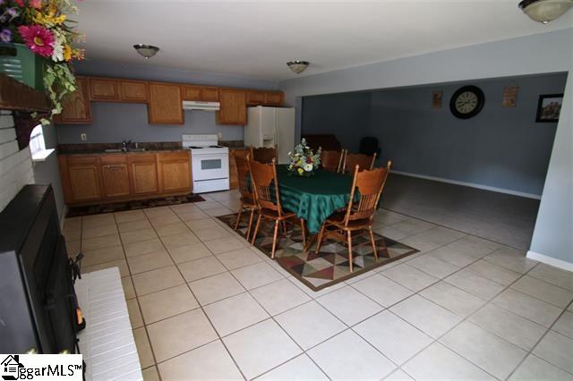 124 Timberlake Drive Inman, SC 29349 - Photo 14 of 23