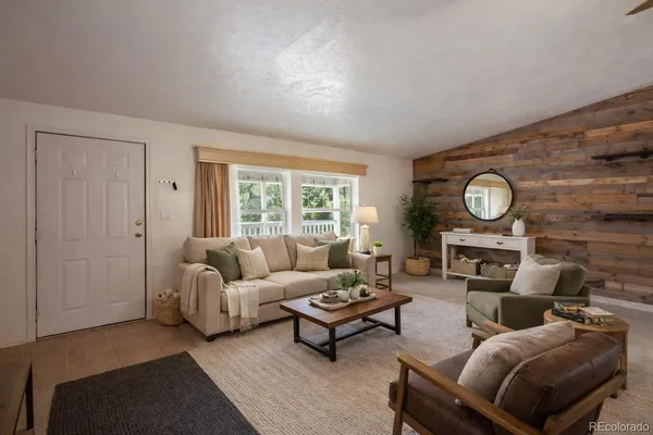 $450,000 | 1011 West Bison Creek Trail, Divide, CO 80814