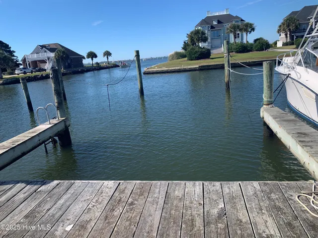 $79,000 | 409 Island Drive, Unit 54, Beaufort, NC 28516
