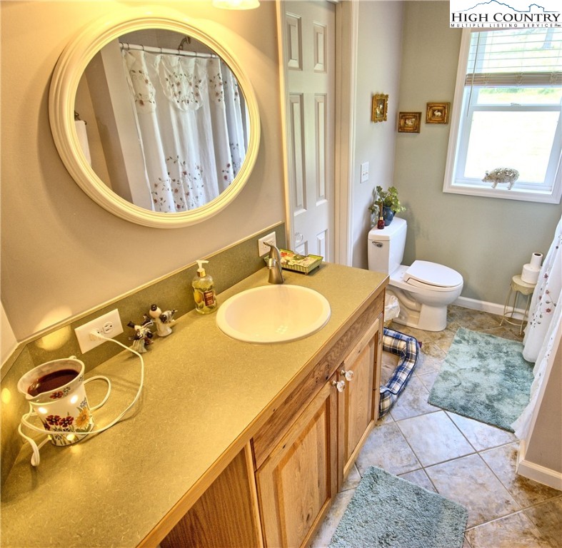201 Don Walters Road Jefferson, NC 28640 - Photo 16 of 30 Gallery Image 16