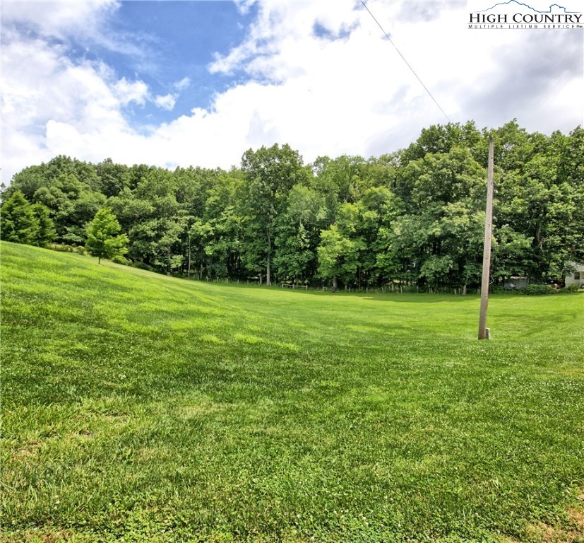 201 Don Walters Road Jefferson, NC 28640 - Photo 27 of 30 Gallery Image 27