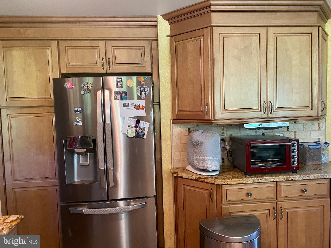 3790 Burns Road Huntingdon Valley, PA 19006 - Photo 9 of 21 Gallery Image 9