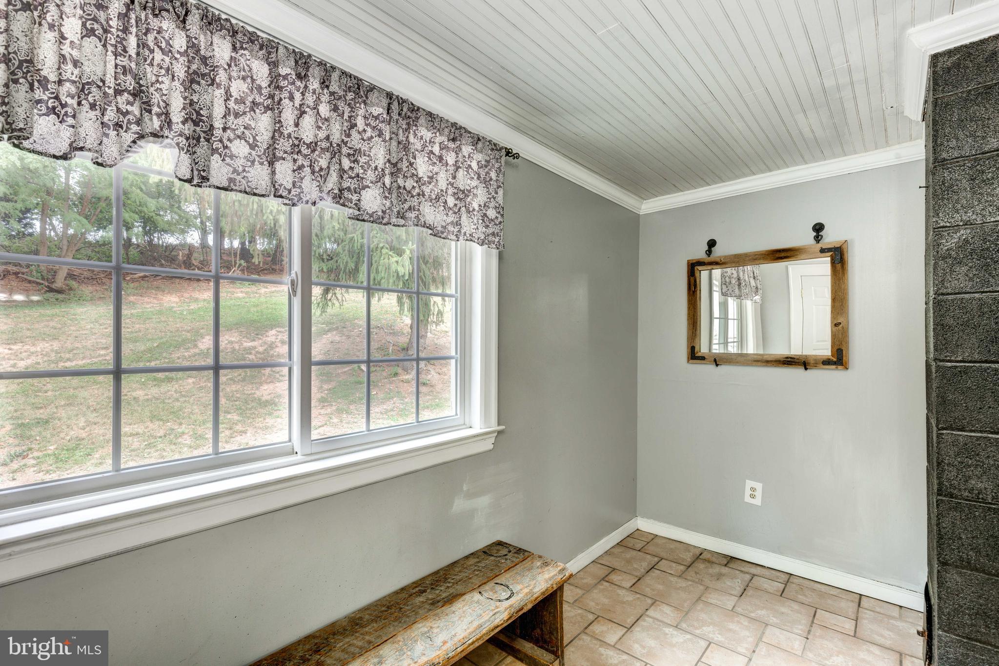 2100 Cape Horn Road Hampstead, MD 21074 - Photo 17 of 49 Mud Room
