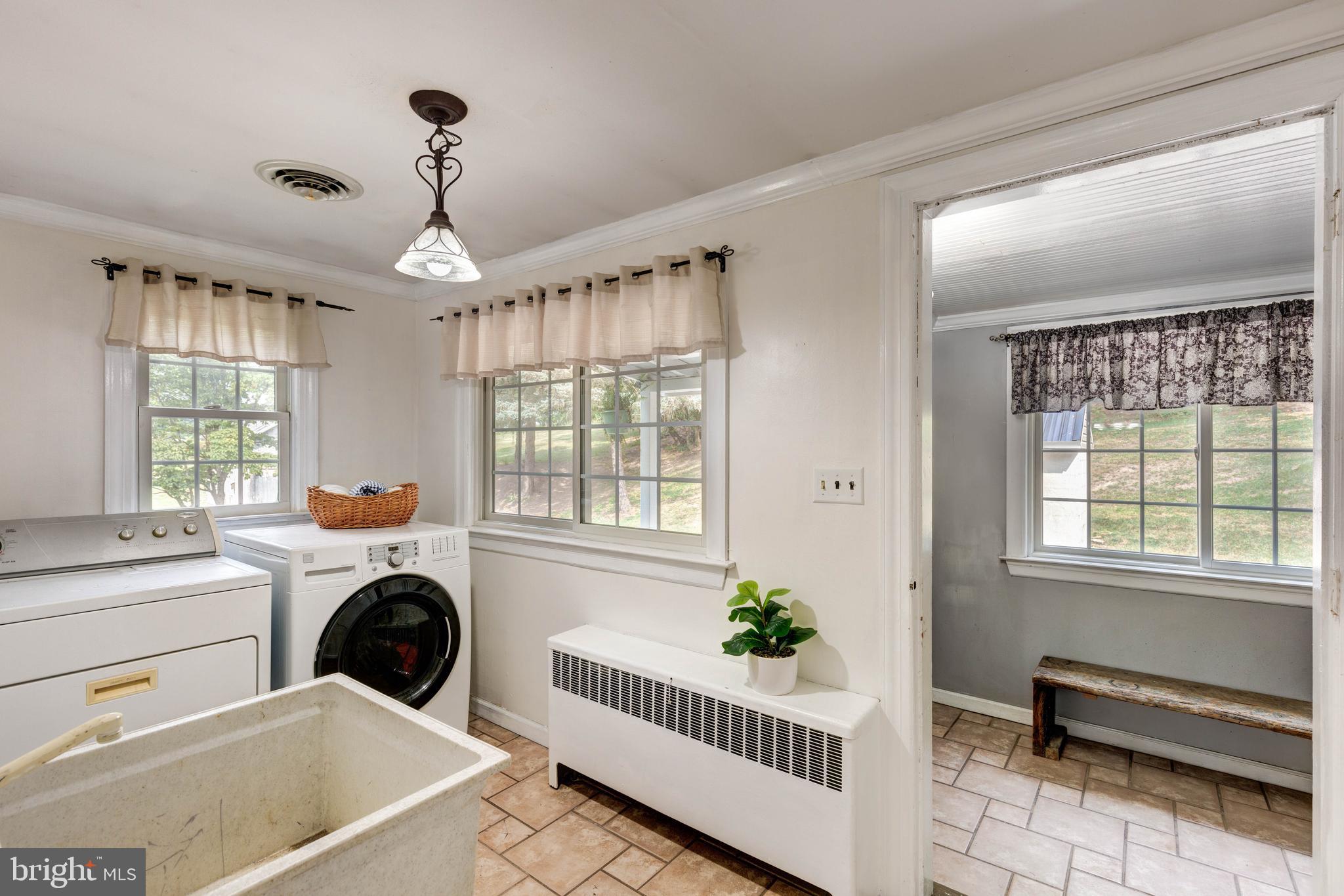 2100 Cape Horn Road Hampstead, MD 21074 - Photo 18 of 49 Laundry Room