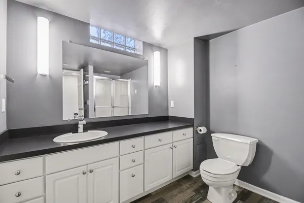 $489,900 | 623 East Central Avenue, Zeeland, MI 49464