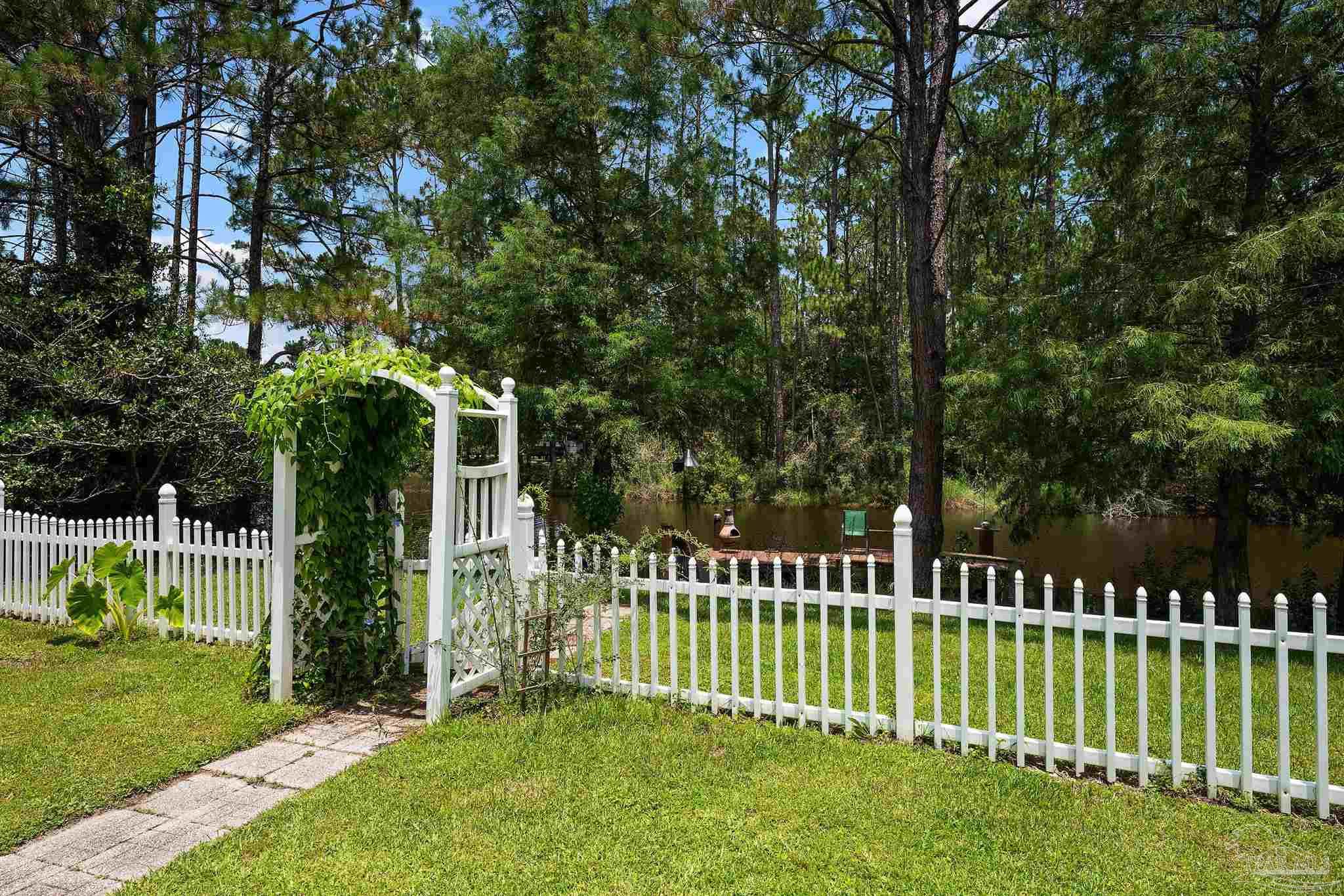 8132 Glenview Road Milton, FL 32583 - Photo 45 of 48