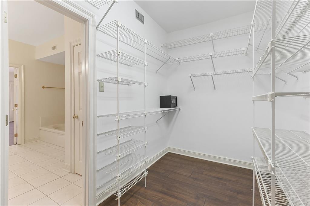 800 Rue Rampart, Unit 230 Metairie, LA 70005 - Photo 15 of 23