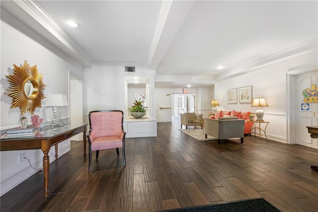 800 Rue Rampart, Unit 230 Metairie, LA 70005 - Photo 2 of 23