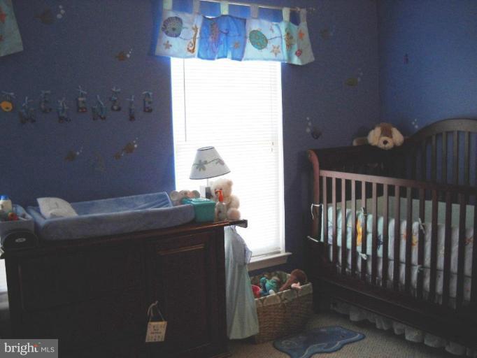 42815 Pilgrim Square Chantilly, VA 20152 - Photo 15 of 15 Bedroom #3