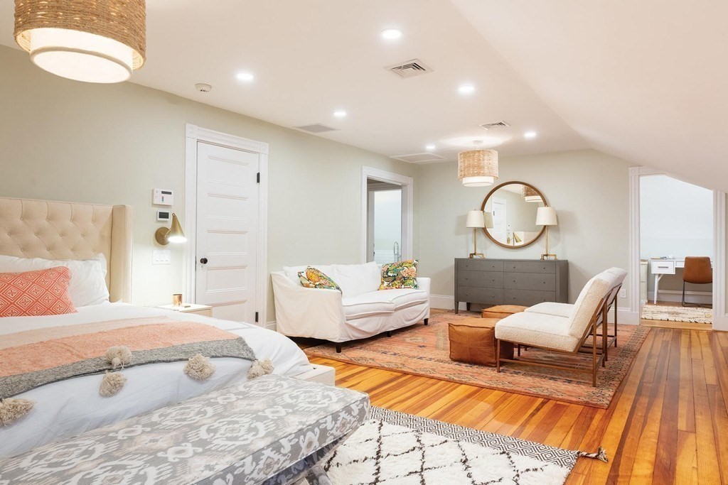 125 Addington Road Brookline, MA 02445 - Photo 12 of 28