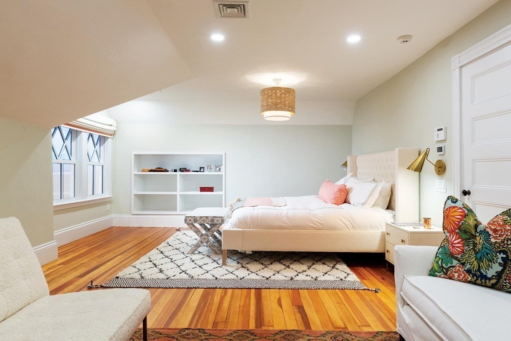 125 Addington Road Brookline, MA 02445 - Photo 13 of 28