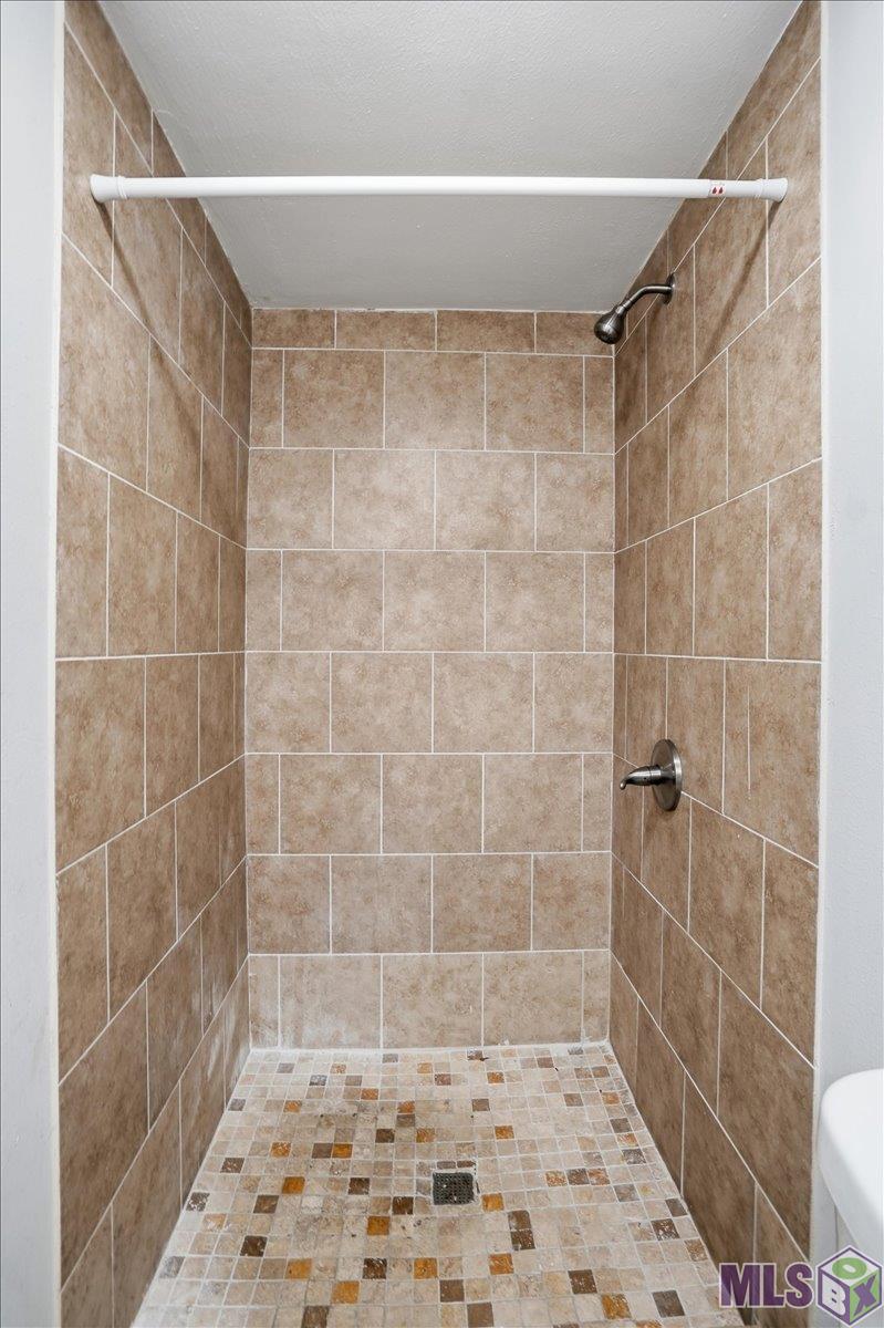 3285 Ozark Street Baton Rouge, LA 70805 - Photo 9 of 12
