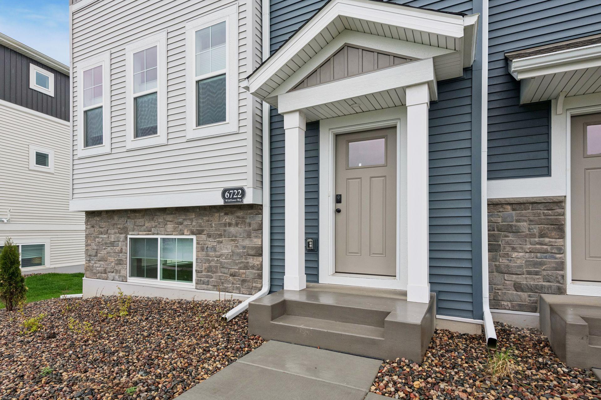 6722 Wildflower Way Minnetrista, MN 55331 - Photo 2 of 36