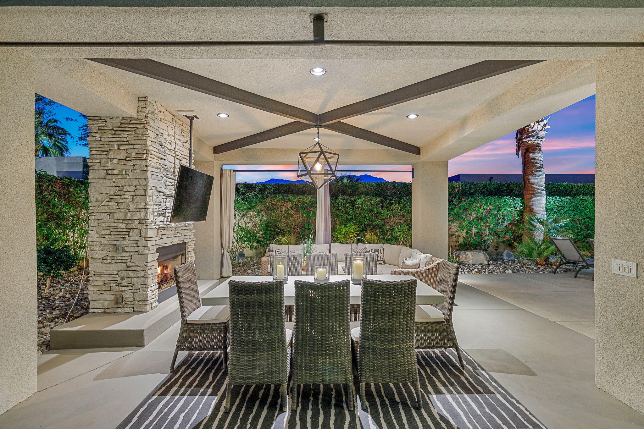 36725 Palm View Road Rancho Mirage, CA 92270 - Photo 13 of 136 13-web-or-mls-068A3711