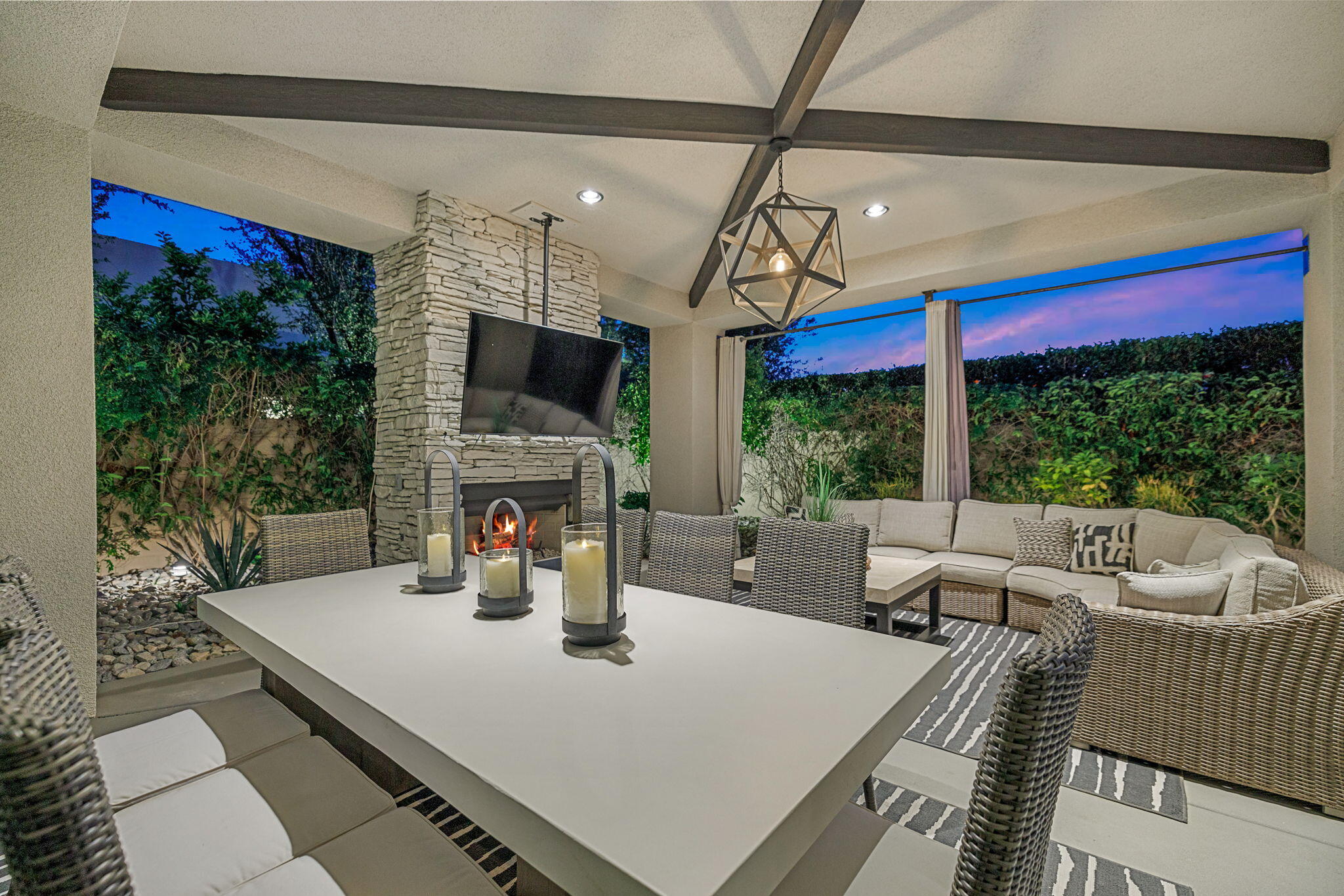 36725 Palm View Road Rancho Mirage, CA 92270 - Photo 16 of 136 16-web-or-mls-068A3691