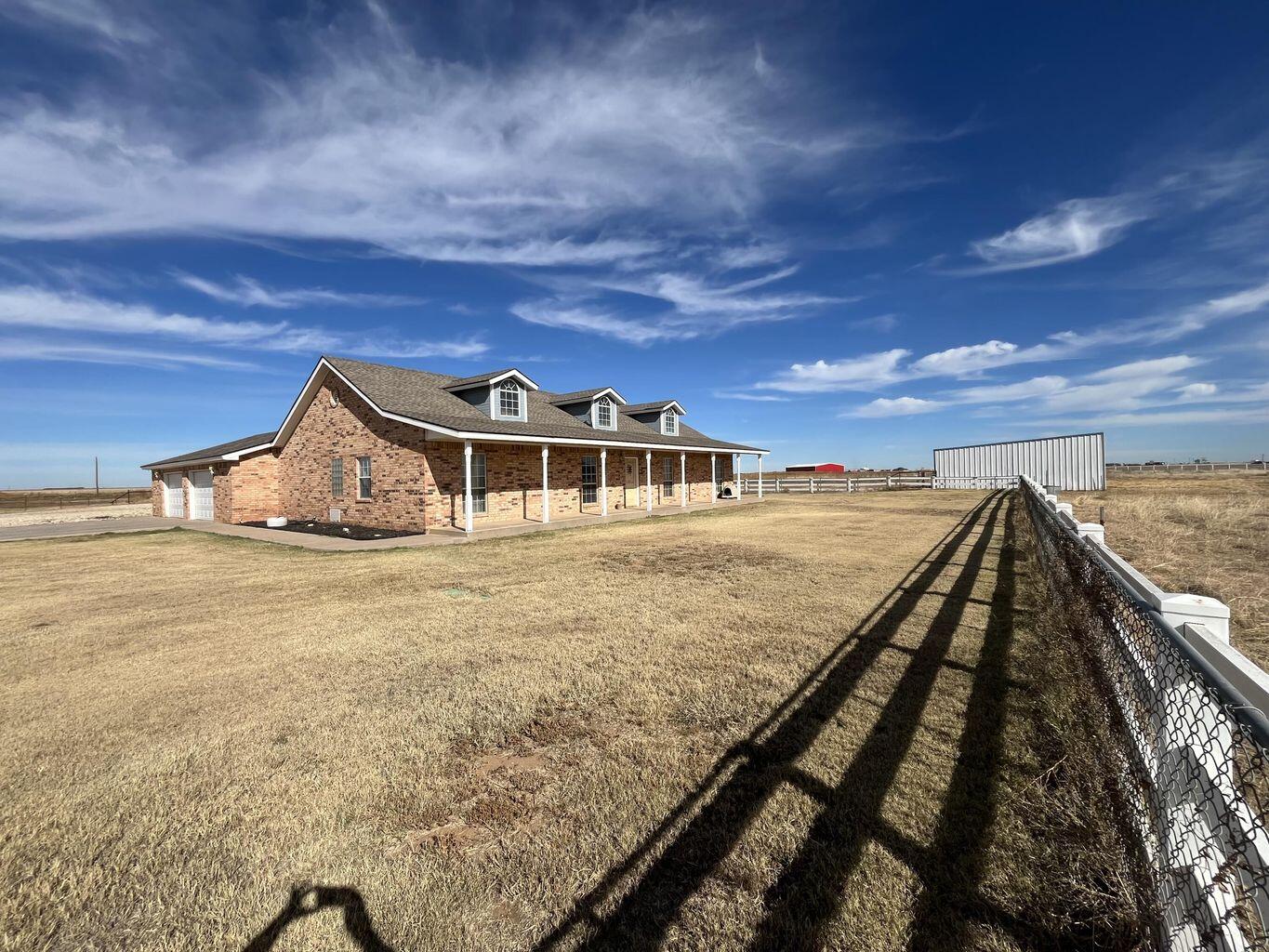 1492 Co Road Hale Center, TX 79041 - Photo 42 of 64 42