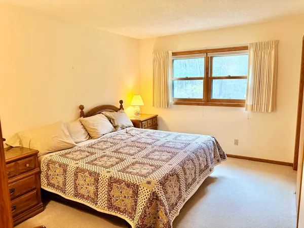 $389,000 | 1145 Woodland Drive, Rhinelander, WI 54501