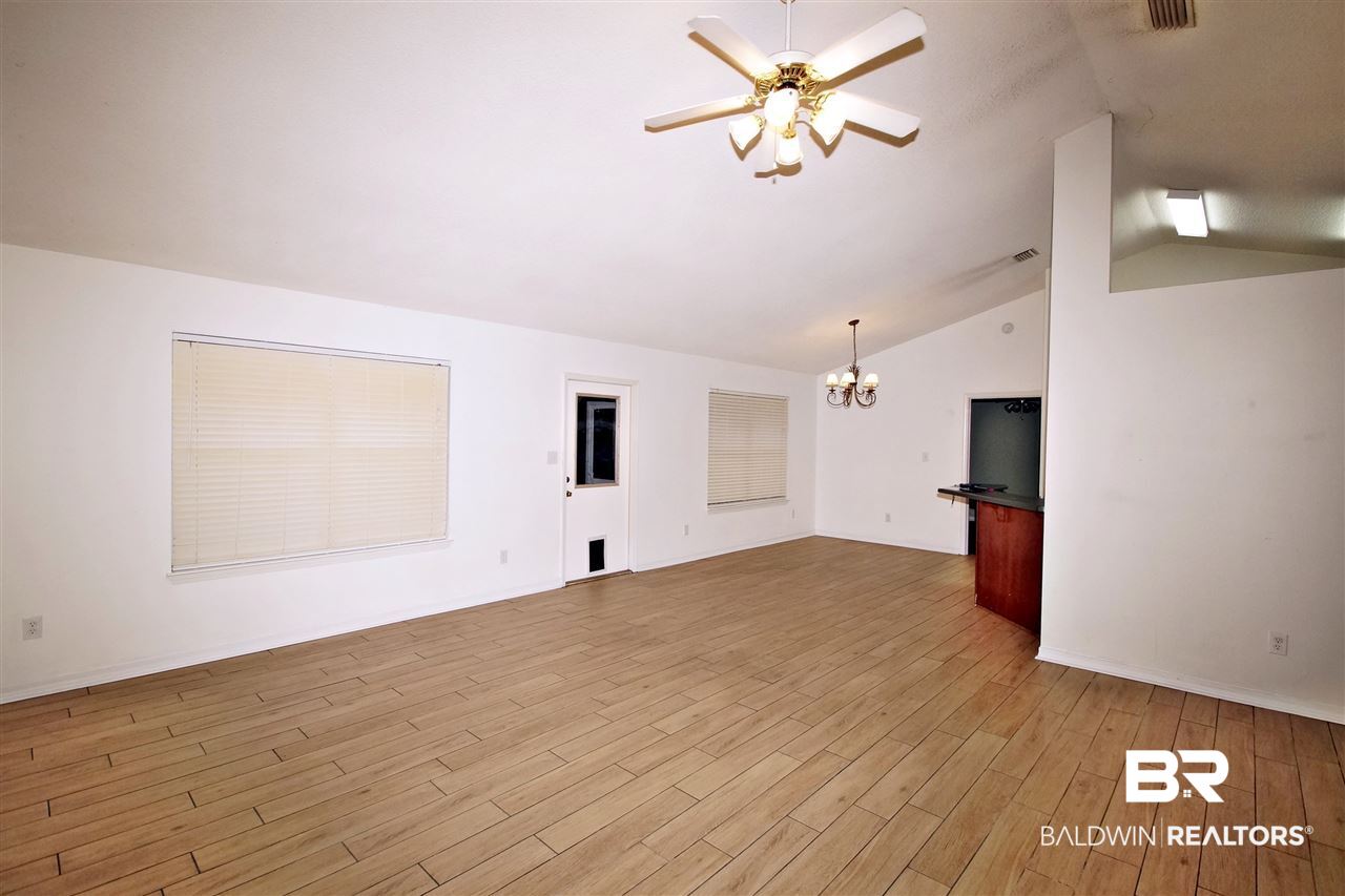 9632 Watkins Drive Fairhope, AL 36532 - Photo 2 of 13