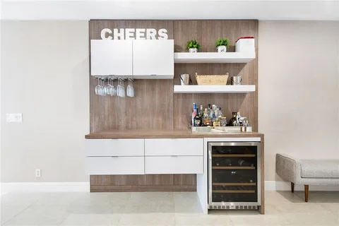 $1,429,000 | 2801 Northeast 59th Street, Fort Lauderdale, FL 33308