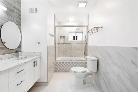 $1,429,000 | 2801 Northeast 59th Street, Fort Lauderdale, FL 33308