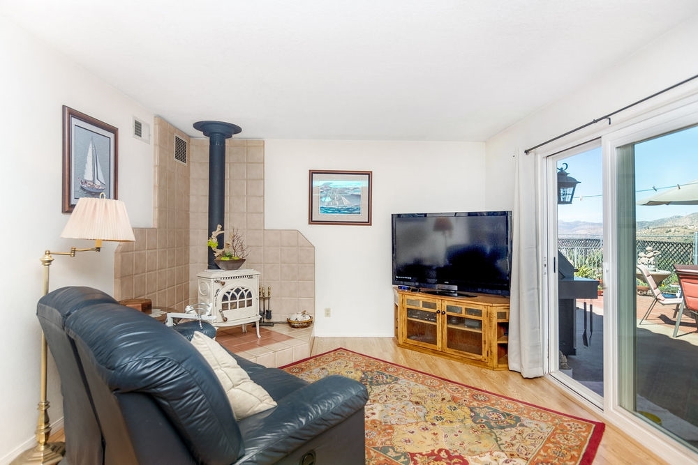 12550 Ridgeton Drive Lakeside, CA 92040 - Photo 7 of 25 Gallery Image 7