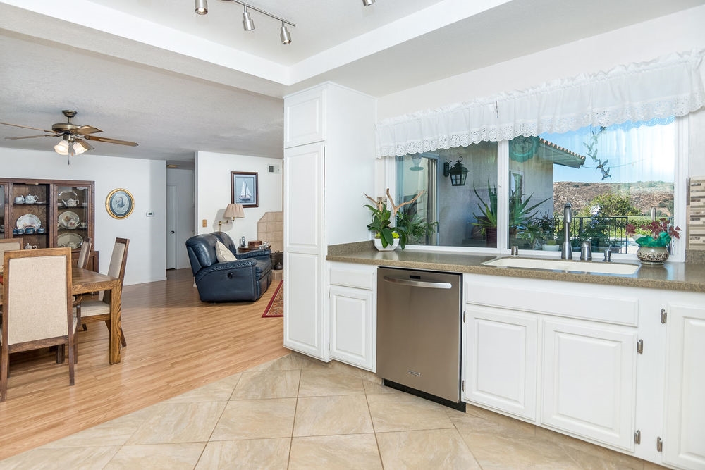 12550 Ridgeton Drive Lakeside, CA 92040 - Photo 9 of 25 Gallery Image 9