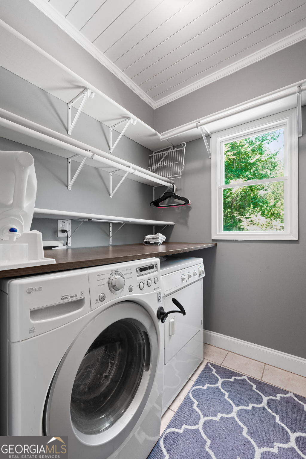 330 James Moore Circle Jackson, GA 30233 - Photo 15 of 31 a utility room with dryer and washer