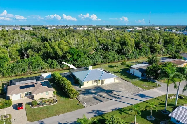 $329,000 | 16731 Juanita Avenue, Fort Myers, FL 33908