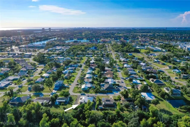 $329,000 | 16731 Juanita Avenue, Fort Myers, FL 33908