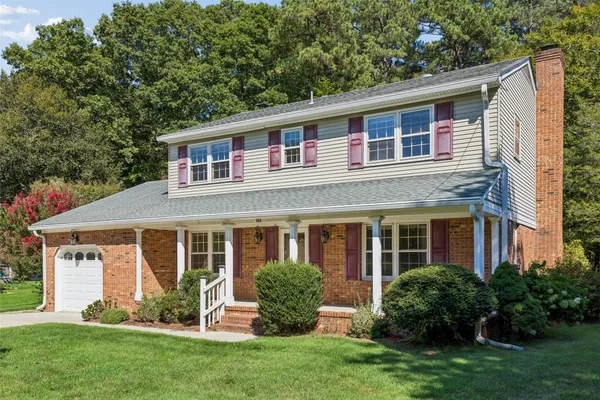 $400,000 | 122 Tabb Lane, Yorktown, VA 23693