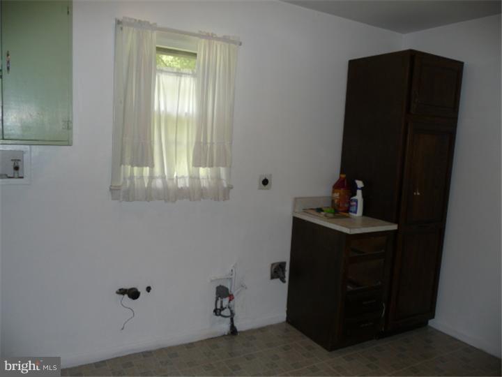 183 Cookstown New Egypt Road Cookstown, NJ 08511 - Photo 11 of 12