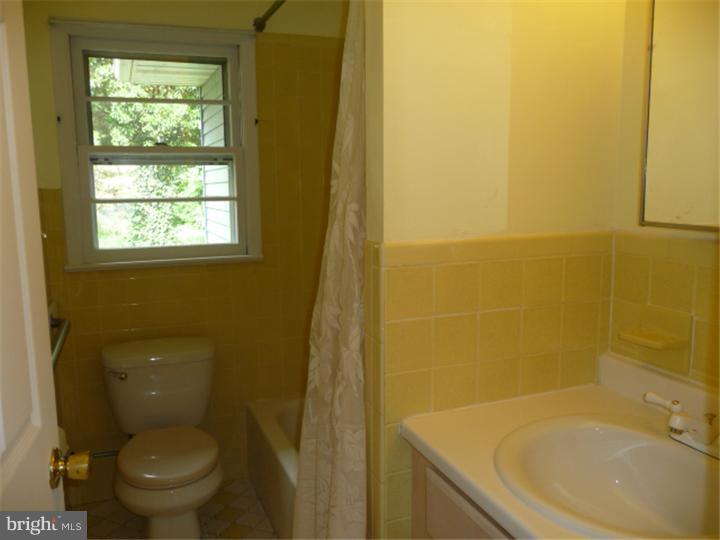 183 Cookstown New Egypt Road Cookstown, NJ 08511 - Photo 6 of 12