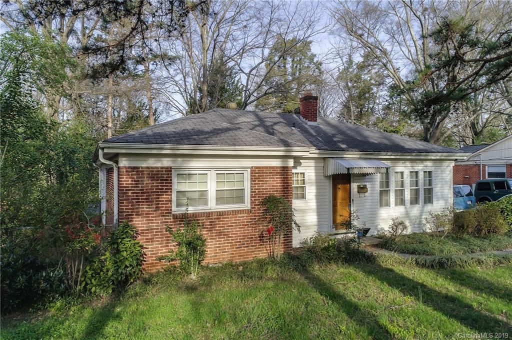 1709 Merry Oaks Road Charlotte, NC 28205 - Photo 2 of 16