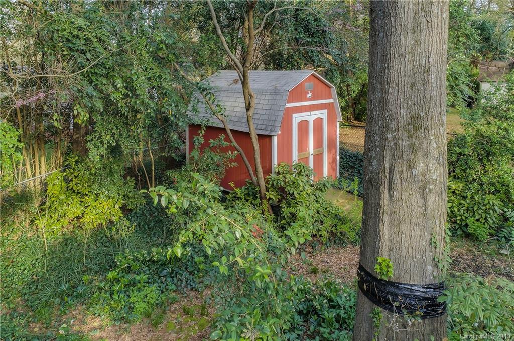 1709 Merry Oaks Road Charlotte, NC 28205 - Photo 14 of 16