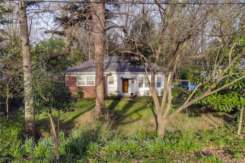 1709 Merry Oaks Road Charlotte, NC 28205 - Photo 5 of 16