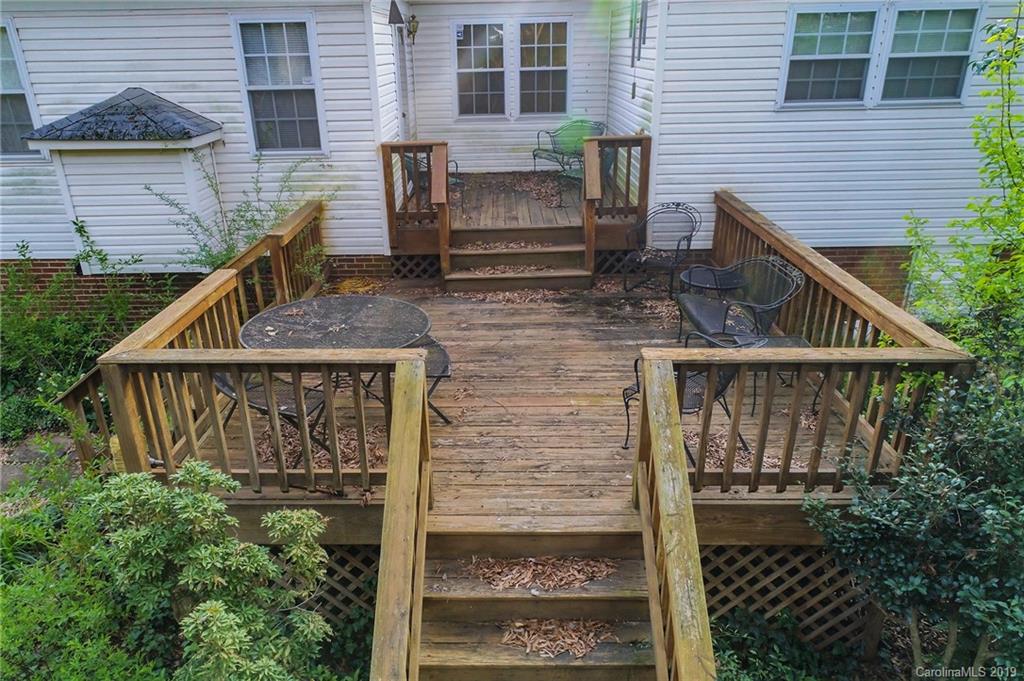 1709 Merry Oaks Road Charlotte, NC 28205 - Photo 10 of 16