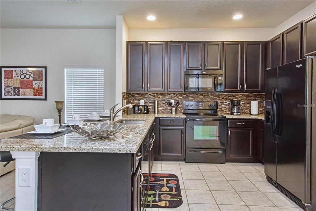 2674 Santosh Cove Kissimmee, FL 34746 - Photo 7 of 27