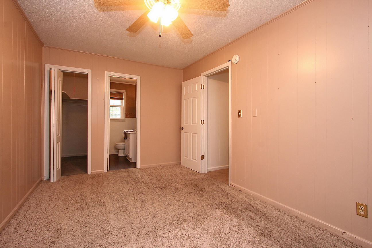 511 Sandy Drive Moncks Corner, SC 29461 - Photo 8 of 16 IMG_7449